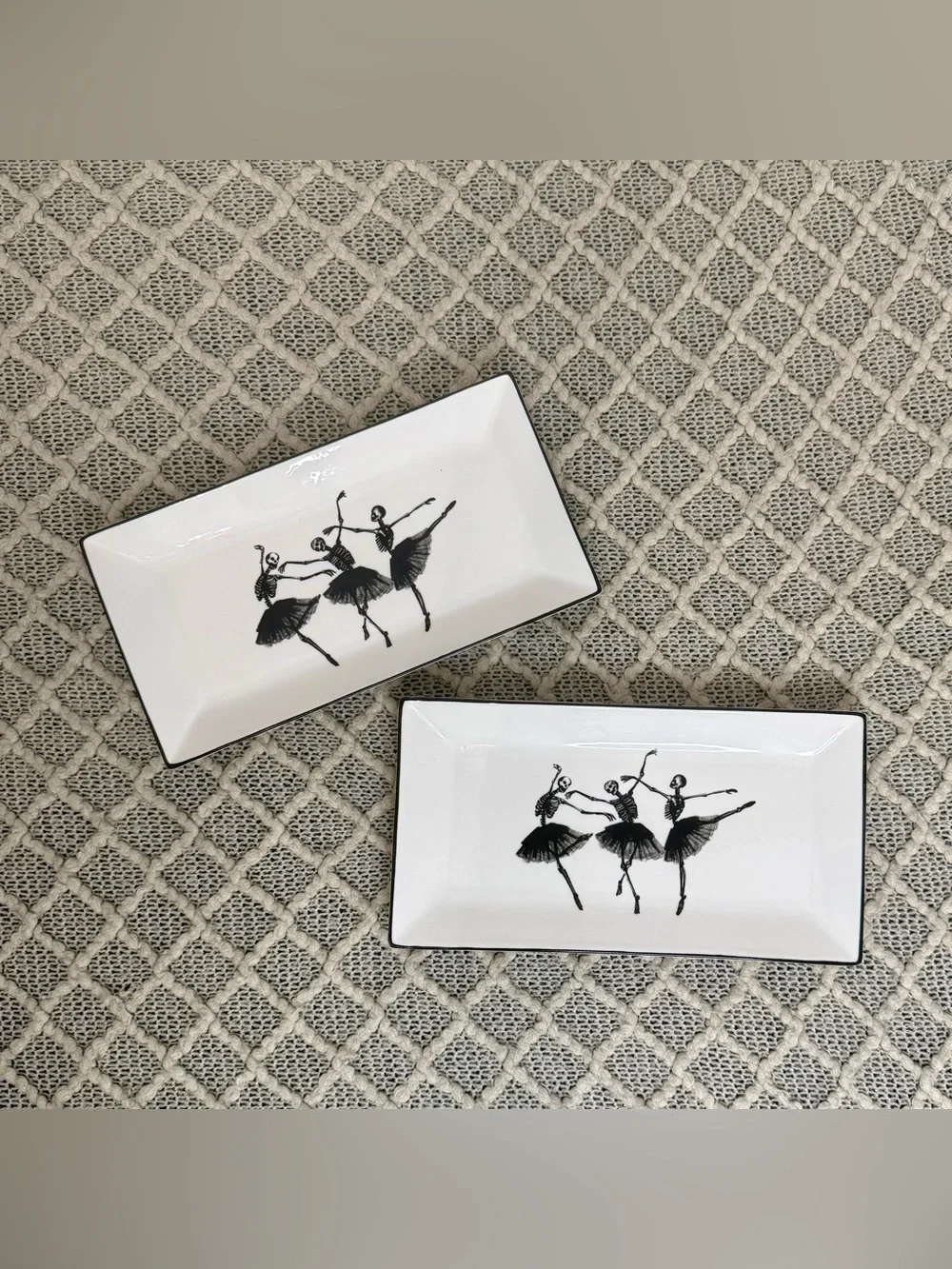 Wicked Ciroa Elegant Set 2 White Ceramic Serving Tray w/ Black Ballerina Design
